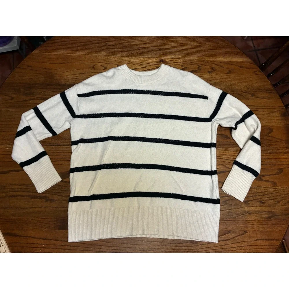 Aerie Womens XS Cream Black‎ Striped Crewneck Oversized Knit Sweater 10018-62Y